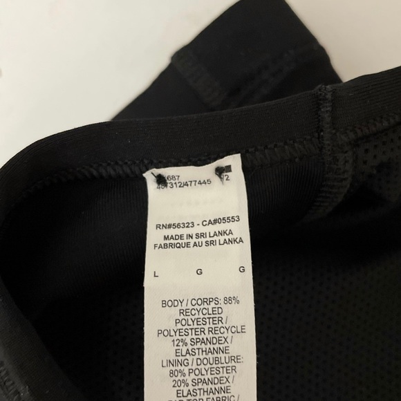 black nike sports bra
size large - Picture 3 of 3